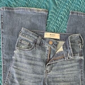 Hollister High Rise Blue Jeans Classic Style